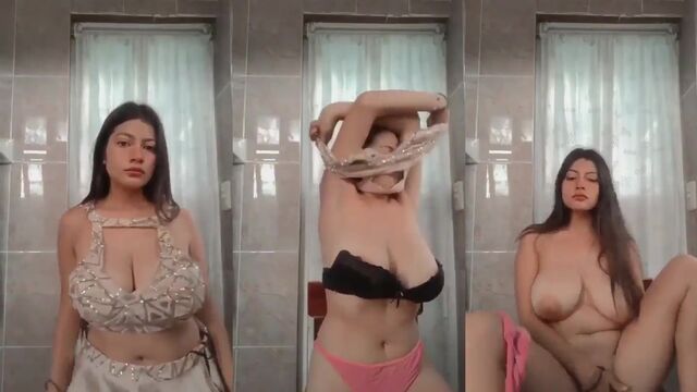Big Indian boobs action leaked from Snapchat and Instagram posts