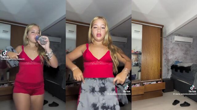 A super hot pijaminha in a super short pijama, you gotta see!