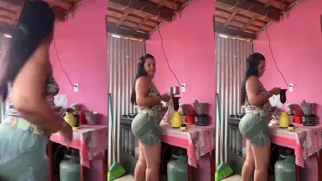 The delicious ass of this sexy Brazilian woman is a masterpiece