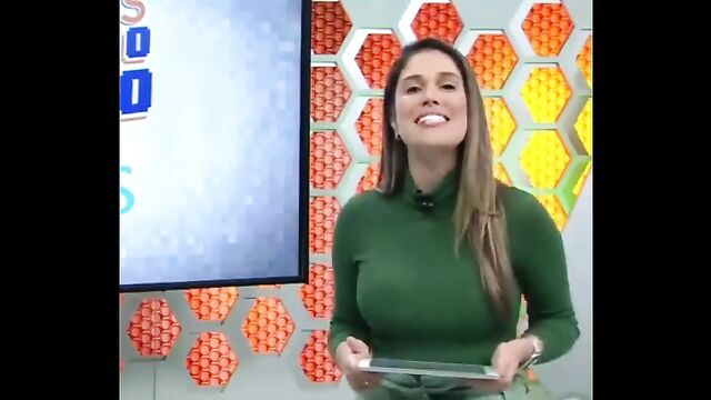 Kelly Costa is a busty presenter with a great ass