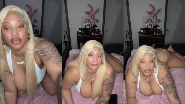 I saw Roxiiee 2 Live and her fat ass on IG, damn!