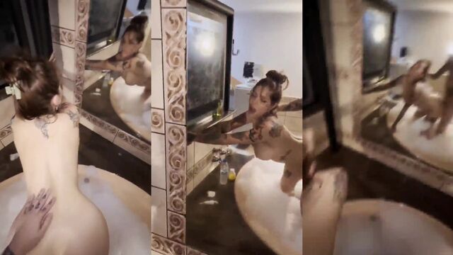 Fucking amazing brunette with a wonderful ass
