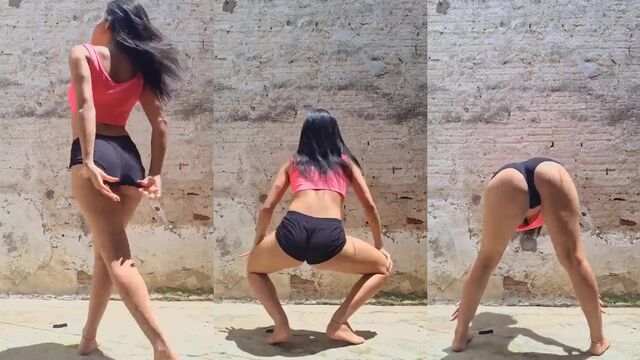 Funky novinha rebolando with great enthusiasm