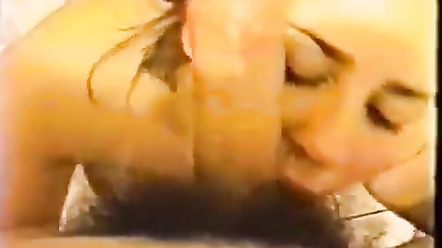 Amadora gets fucked on the beach in public