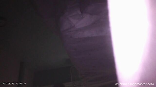 Asian massage master is good at giving erotic sensual massages
