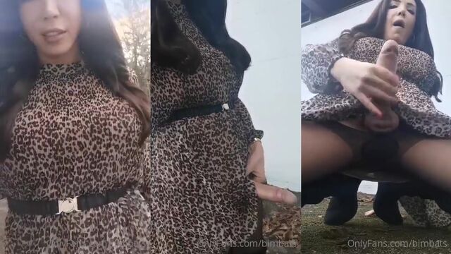 Bimba Barcelona is a sexy amateur who loves to fuck