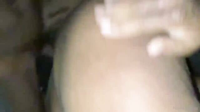 Bhadd lightskin teen shows plumped ass and titties naked