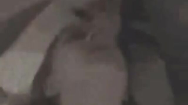 A man made a mess on the face of a pregnant woman