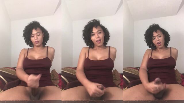 Brandi Monae sucks my cock while I talk shit