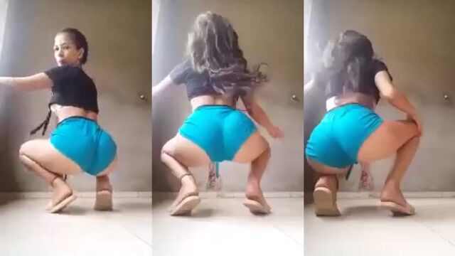 Shortinho azul is the best for dancing funk, just watch Cris Pkena!