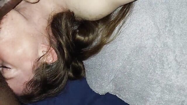 A huge cock in the hands of a beautiful model - Ǝʌǝʇɥǝsǝxʎɟɐᴉɹʎ