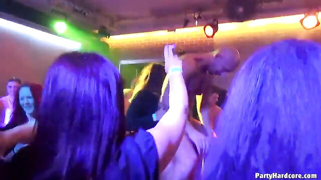 Girls just want to have fun and get crazy in Las Vegas 2