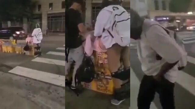 It's better to fuck in public places, I caught