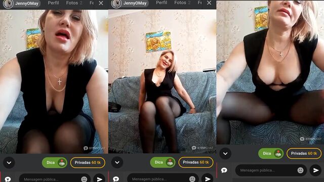 Stripping with a hot girl in a chat room