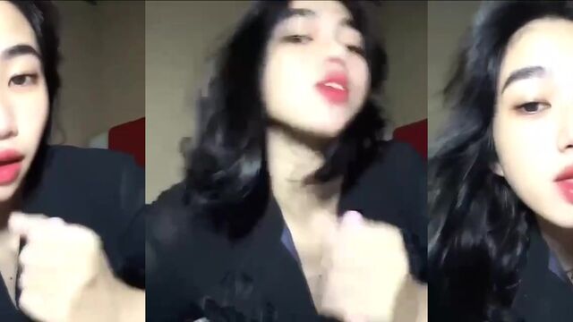 CIMOY UPDATE NGEWE - latest news and peekaboo tits clip