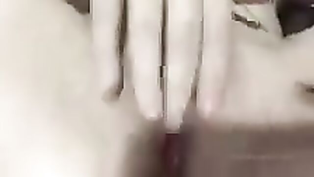 A woman with a great body has sex and she loves to be covered with cum