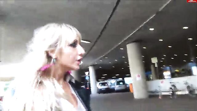 Public cumshot for sexy bitch Lena Loch and her cumwalk enthusiasm