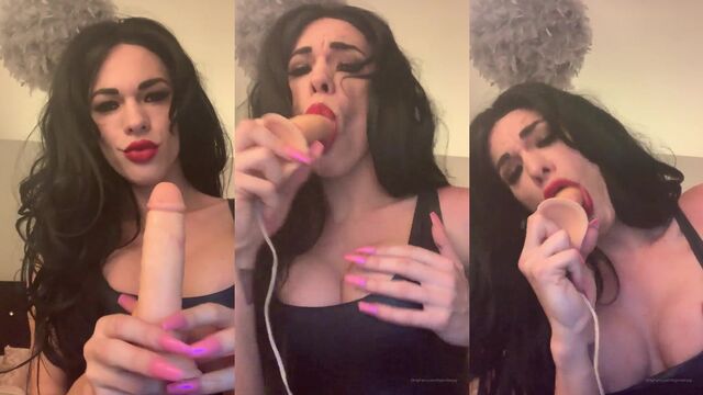Hot shemale massage from Jordan Jay