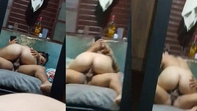 A sexy brunette sat on the mirror and started to masturbate