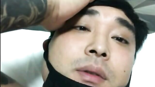 Korean couple broadcasts their intimate moments live on camera