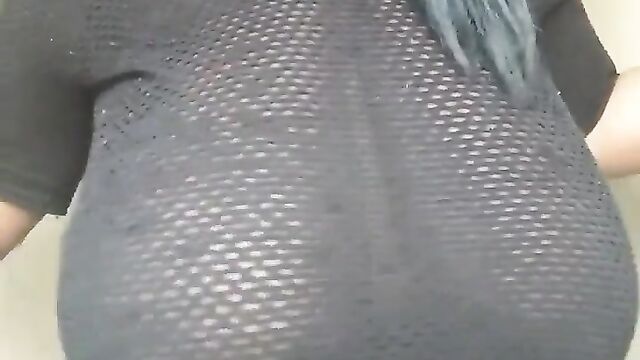 Chocolate ebony girl is making a blowjob before sex