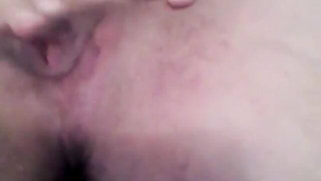Portuguese girl Siririca 4 is a real slut