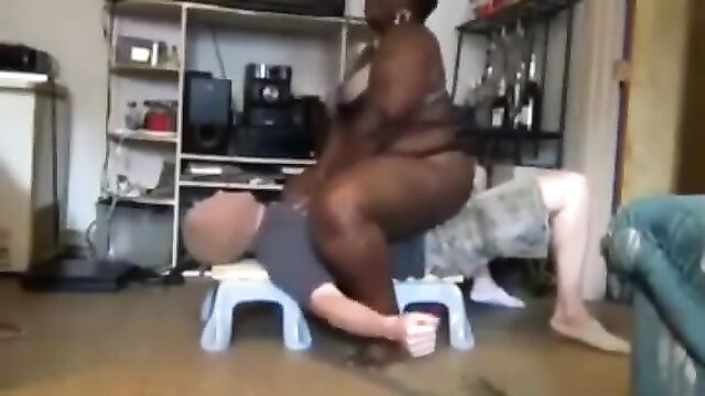 Bbw facesitting buttcrush ponyplay ride with a hardcore twist