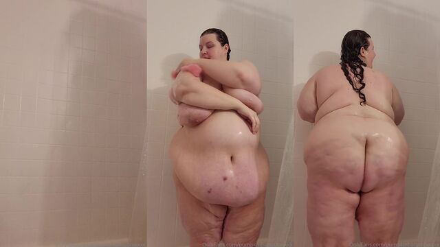 Soft SSBBW belly jiggles while getting worshiped and fucked