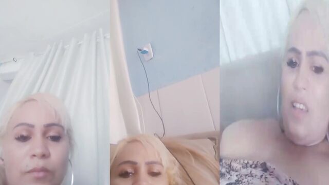 Random lives - Hot show with a sexy redhead getting naked and stretching her pussy
