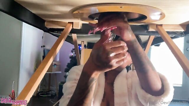Handjob Porn with a Sensational Twist