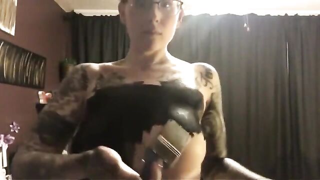 A man has a hot naked tube adventure with a stunning woman