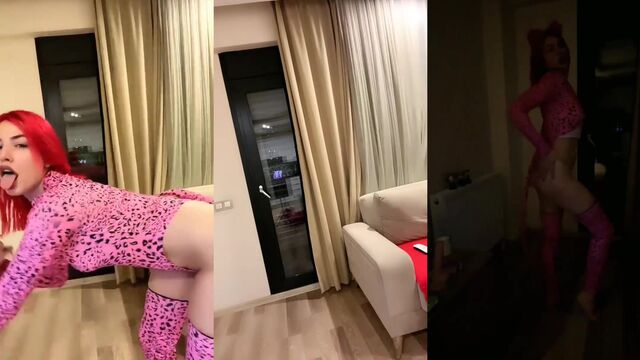 Amateur big tits solo action with Lali and Poine
