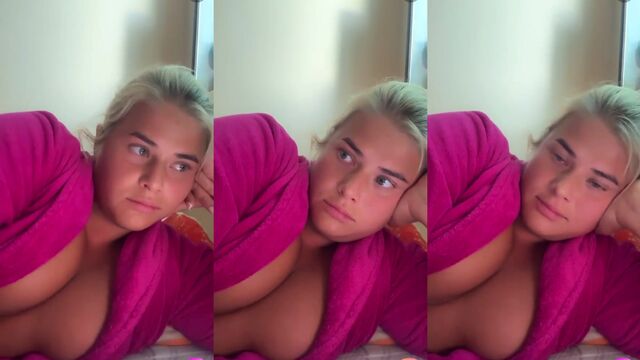 Hot babes fucked and sucked dick in a live stream