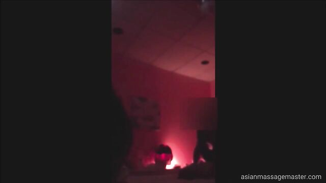 A master of erotic massage with an Asian twist awaits you
