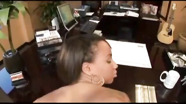 The hottest Tia Cherry action, just for you, enjoy it!