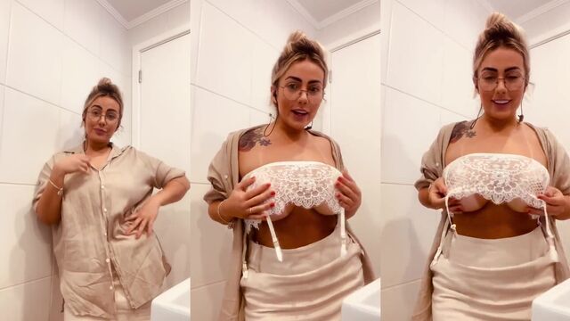 The hot Brazilian girl Dani Bueno shakes her ass in thongs