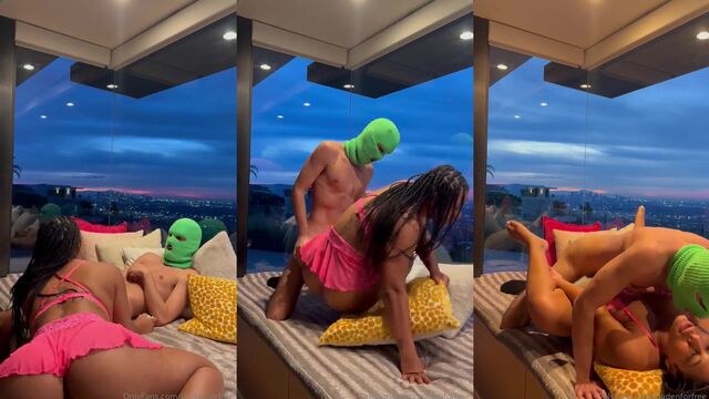 Jaaden is a risky PAWG who loves to show her boobs to her neighbors