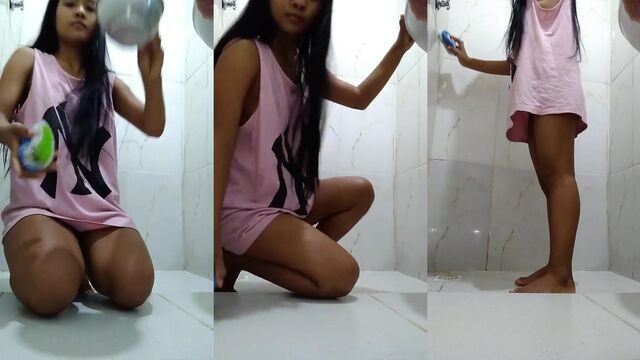 Peruvian chick Mari_Lima fucked hard and gets her pussy filled with cum