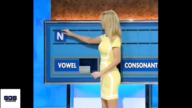 Rachel Riley takes on the Jerk Off Challenge in a tight dress and leggings