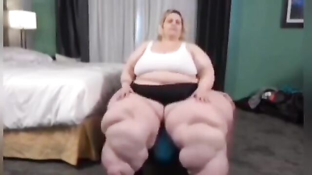 Bbw woman saddled her man’s face like a fuck pony