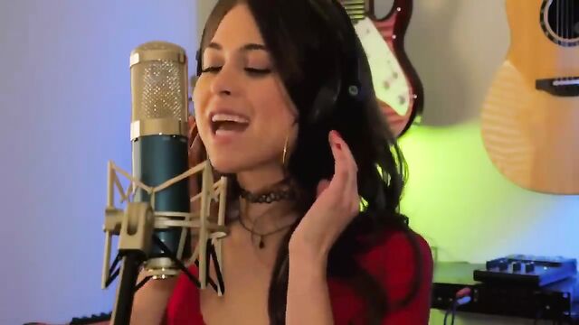 Riley Reid POV compilation video is full of hot action