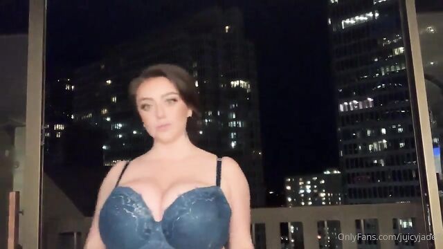 Juicyj@de's big tits make her look like a sexy breast goddess