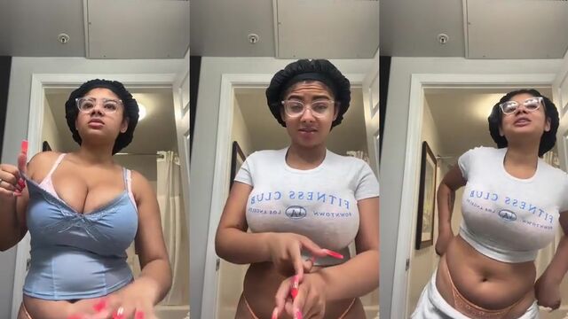Hot and sexy MILF action with a beautiful body