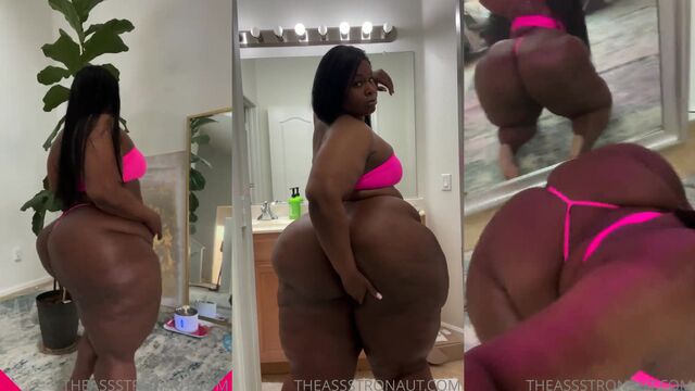 TheAssstronaut Big Booty BBW - Big Booty Black Woman