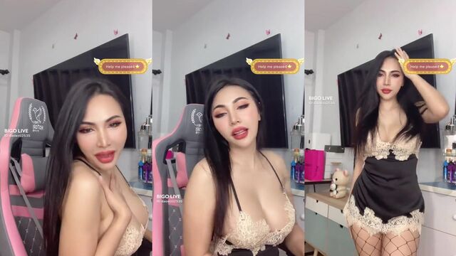 Sexy VJ live Bigo broadcast with a hot Arabic girl dancing nude