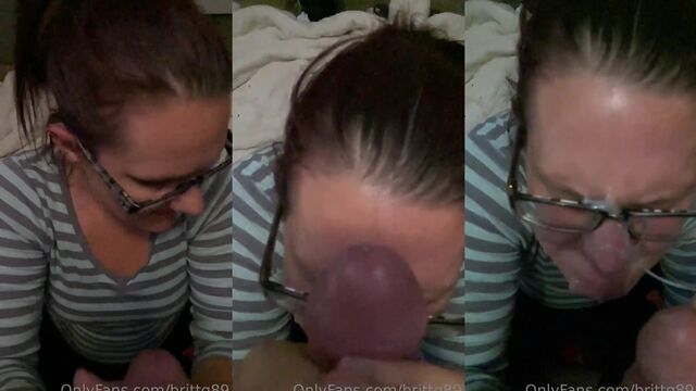 A girl likes to be covered with hot sperm after sex