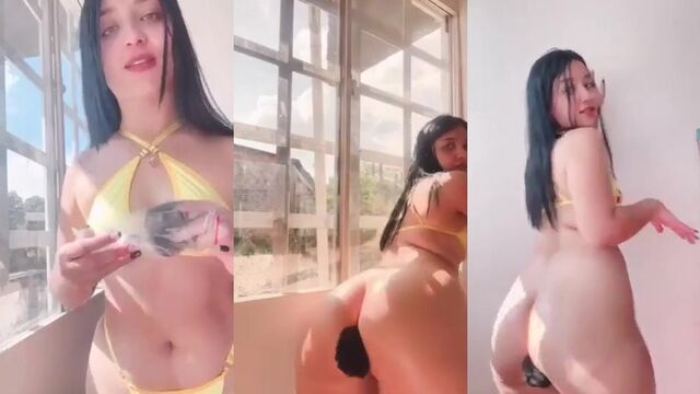 Joselis Johana is a super sexy Latin model