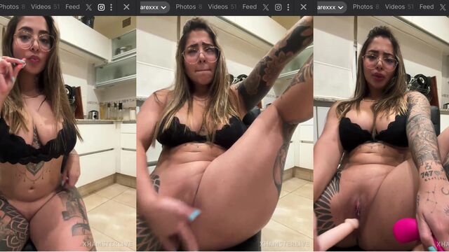 Colombiana girl Mafer Alvarez gets her pussy juiced in a steamy scene