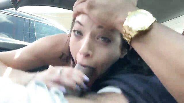 Streetwalker gets facefucked by BBC in the parking lot