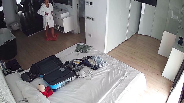 A hot MILF Latina gets fucked daily by her husband in this steamy video